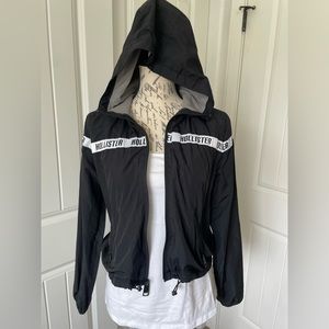 Hollister Colorblock Cropped Windbreaker